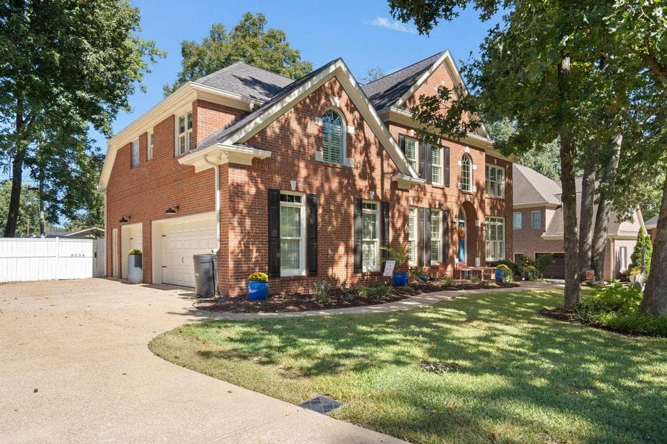 Additional photo 3 of 8038 Rosemere Way