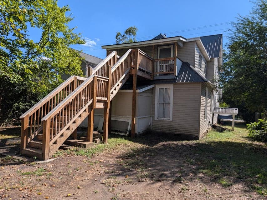 Additional photo 3 of 407 Colville Street