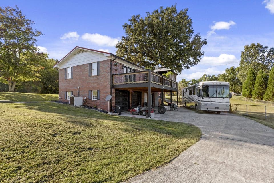 Additional photo 3 of 263 Scenic Hill Drive
