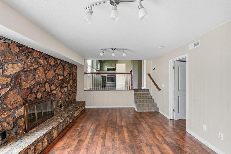 Additional photo 3 of 8269 Clipper Drive