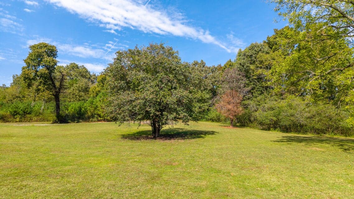 Additional photo 3 of 8411 Sanders Road